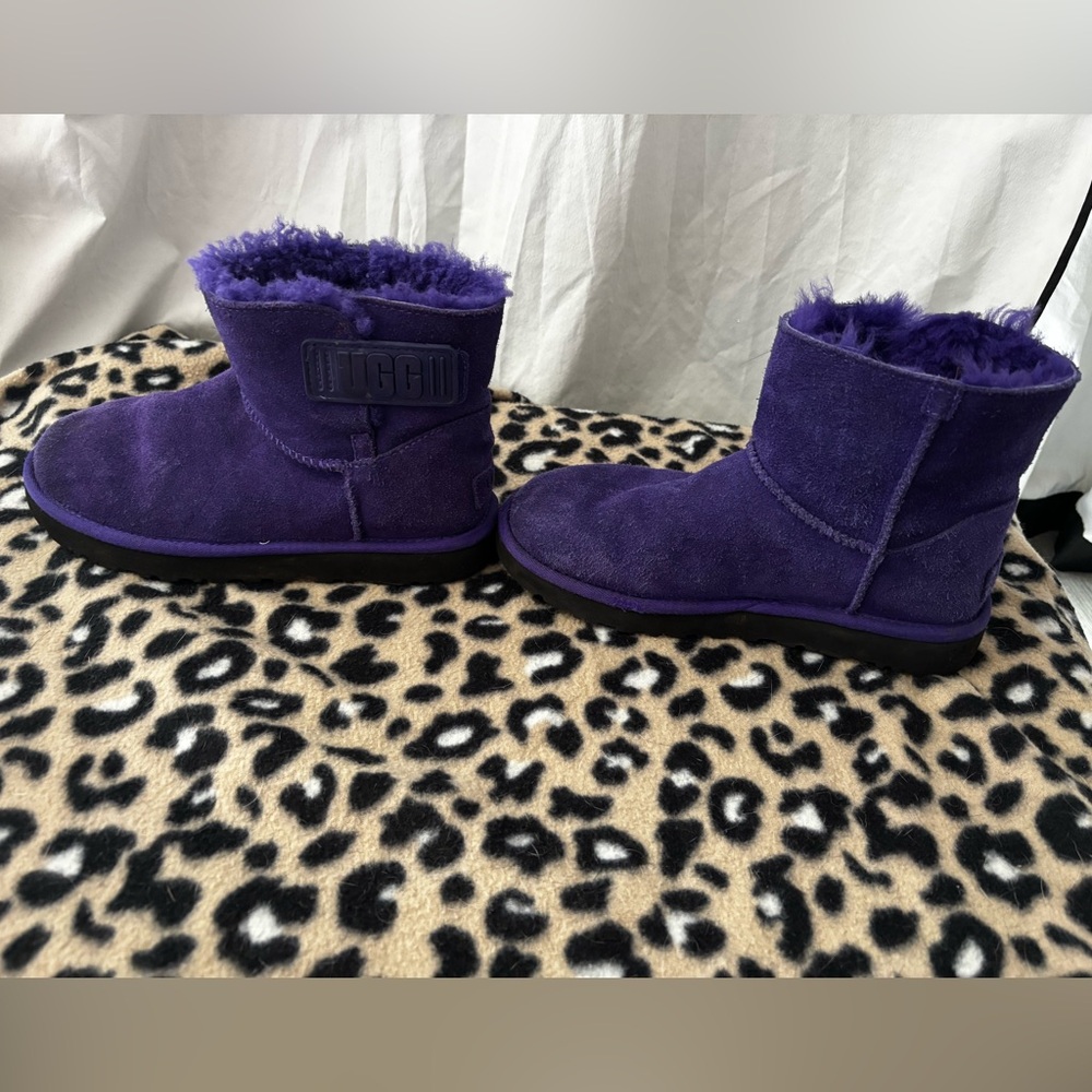 UGG Bailey Logo Purple Classic Boots